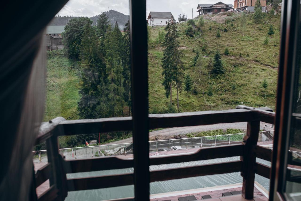 Spa Hotel Gora Буковел Екстериор снимка