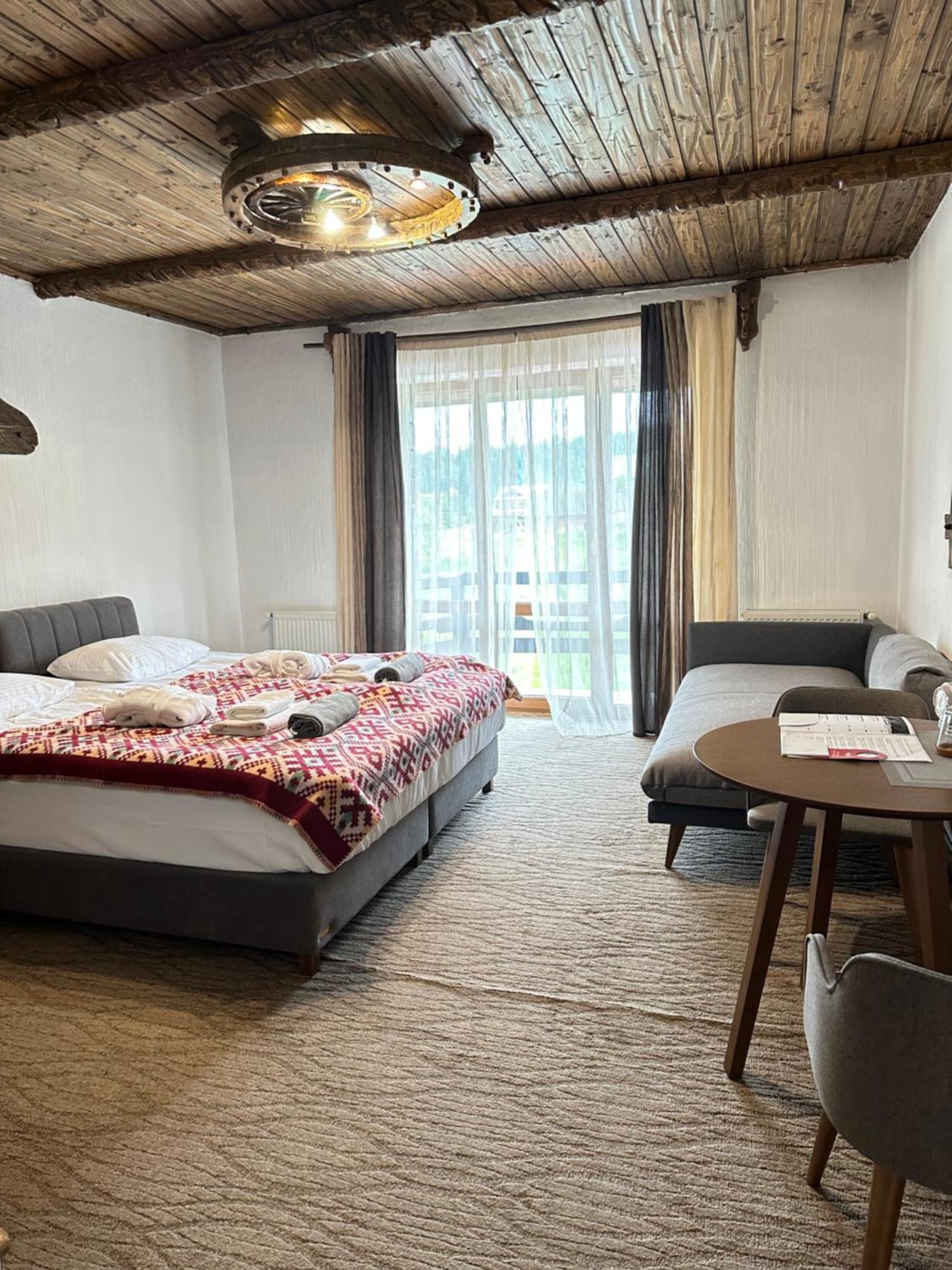 Spa Hotel Gora Буковел Екстериор снимка
