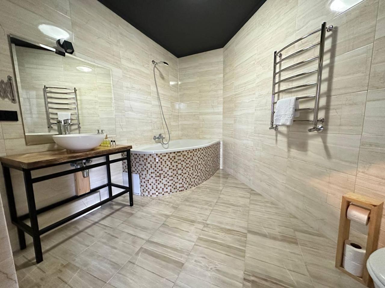 Spa Hotel Gora Буковел Екстериор снимка