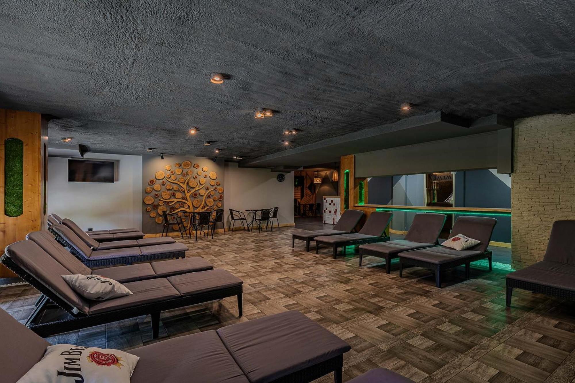 Spa Hotel Gora Буковел Екстериор снимка